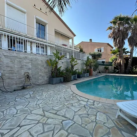 Au Calme, Piscine Et Vue Imprenable فيلة سيكس-فور-لو-بلاج